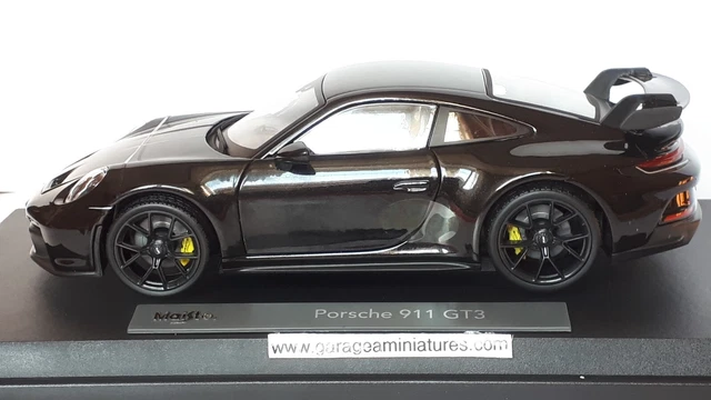 Porsche 911 (997) GT3 RS - die cast - modèle de collection - BBurago 18-11034