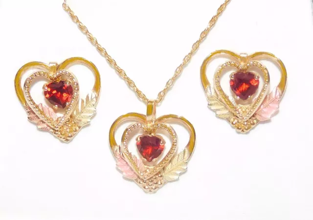 Black Hills Gold 10k Garnet Raised Heart Leaves Pendant Earrings Set