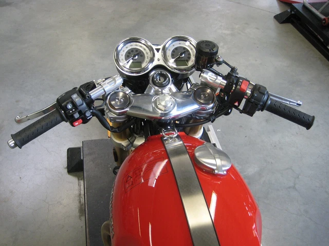 LSL TOUR Match Manubrio Mumbo TRIUMPH Thruxton 1200 RS 20-23 Manubrio