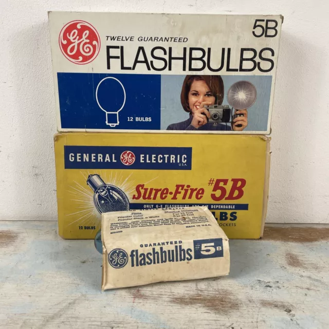 Vtg GE Flash Bulbs 5B Camera Flashbulbs General Electric New Old Stock 28 Bulbs