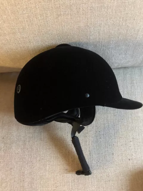 Casco da Equitazione, Cap in velluto colore nero, Tg 56, come nuovo con custodia