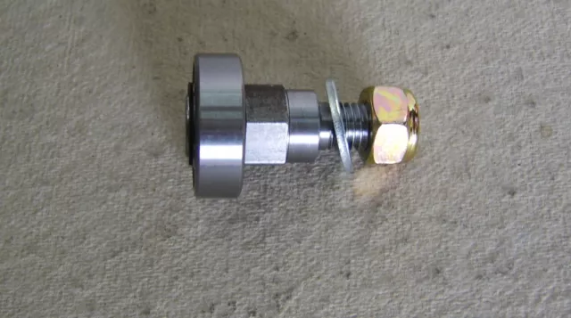 Deutz-Fahr hay rake bolt with bearing FS85