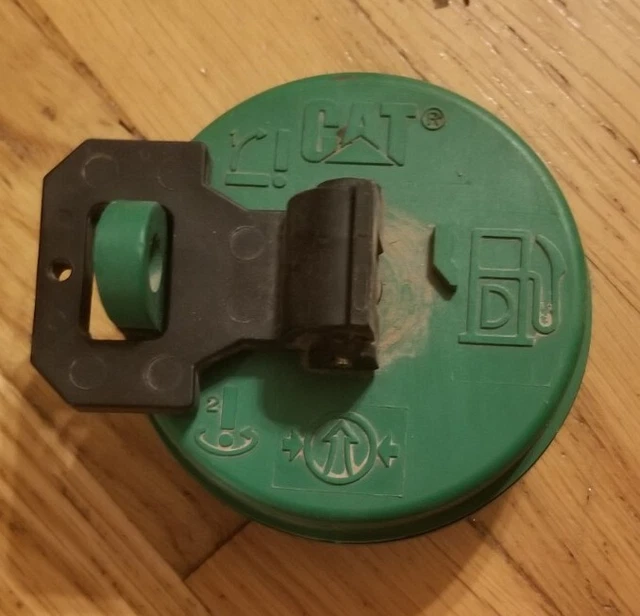 LOCKING DIESEL FUEL Gas Cap for Caterpillar CAT 226 236 216B 1428828