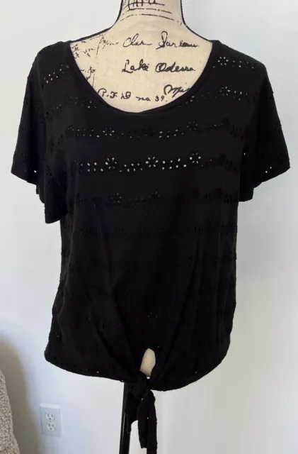 Sanctuary Womens T-Shirt Size Large black Eyelet Tie Hem Short Sleeve Tee Top