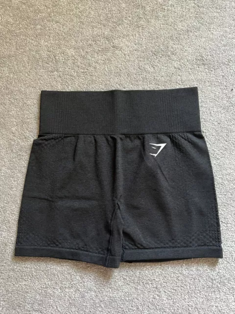 https://www.picclickimg.com/XZkAAOSw-A1j77~P/Gymshark-Vital-Seamless-High-Waisted-Shorts-Black-Marl.webp