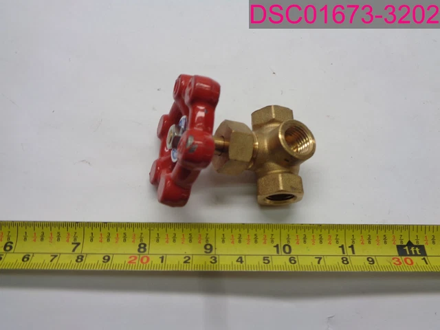 QTY=26; TrimFit 3-Way Brass Gate Valve, 1/4" FPPI, 300 PSI