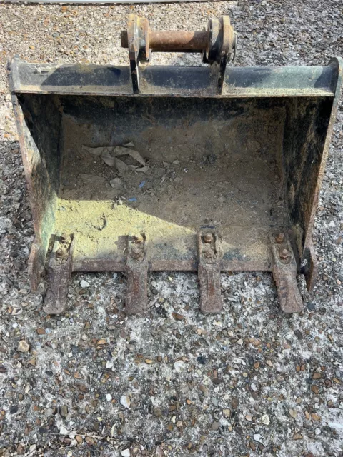 Mini Digger Excavator Bucket 25mm Pins 2ft 600mm