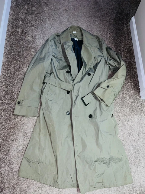 DSCP Us Military issue subdued green trench coat, 40L size excellent