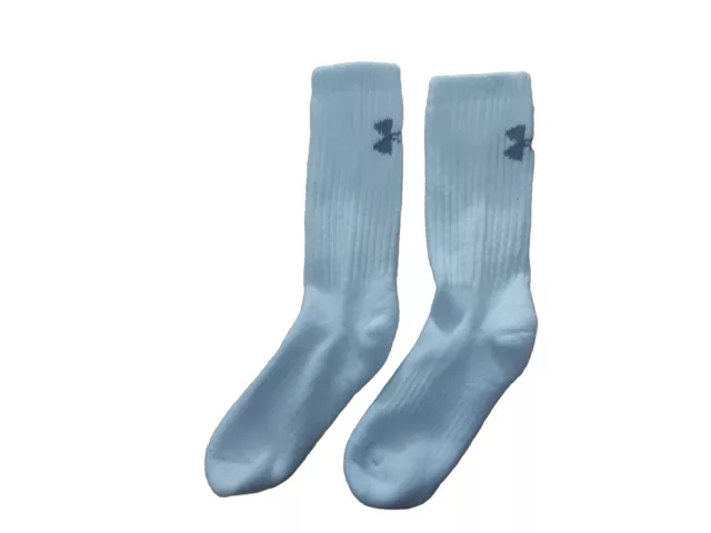 Under Armour Jungen 6er-Pack Socken Größe UK Schuh 13-3 neu mit Etikett weißes Logo Sport 13,5k 4y 3