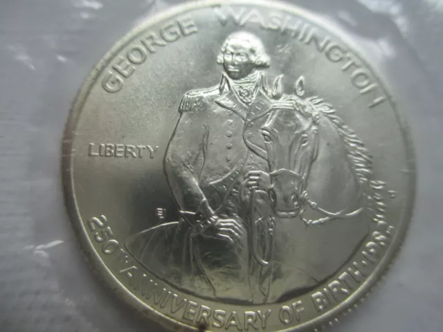 1982-D  US half dollar  George Washington's  250th birthday BU