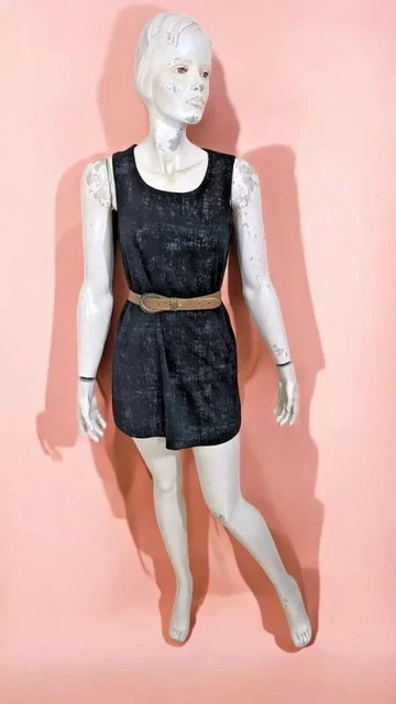 Robe La Fée Maraboutée Taille 40 - Noir Et Gris, Courte Sans Manches, Occasion Très Bon état