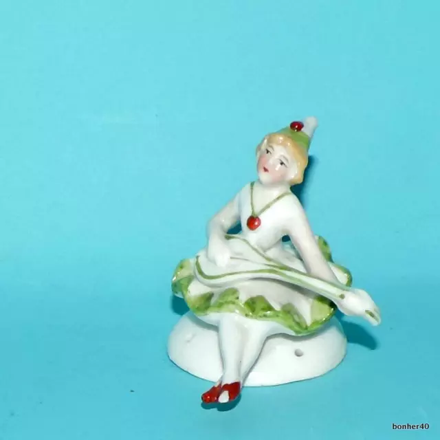 Tea-Cosies Fabulous Half Doll Girl Art Deco Twenties With Gitar