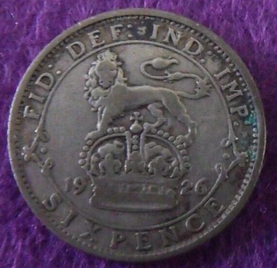 1926 GEORGE V SILVER SIXPENCE  ( 50% Silver )  British 6d Coin.   68