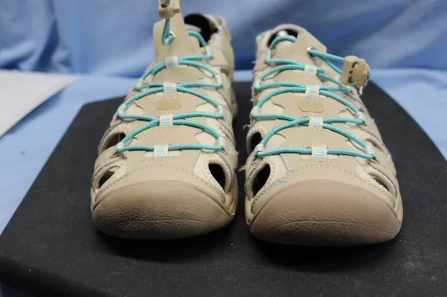 Khombu "Roost" Khaki Water Sandals Size 7M Tan River Shoes