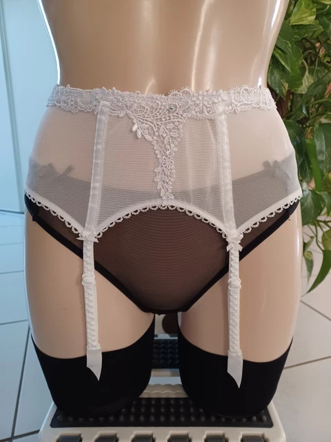 LISE CHARMEL PORTE JARRETELLE TAILLE 2 MODELE OBSESSION LISE CHARMEL PORTE JARRETELLE TAILLE 2 MODELE OBSESSION