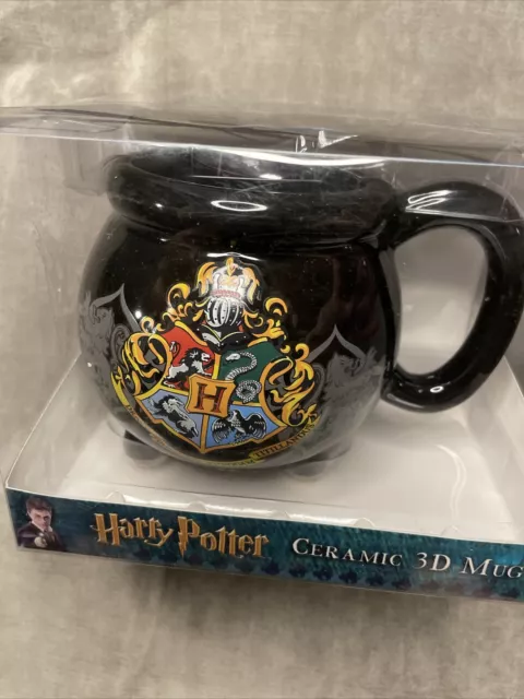Paladone Harry Potter Cauldron Mug with Hogwarts Crest 
