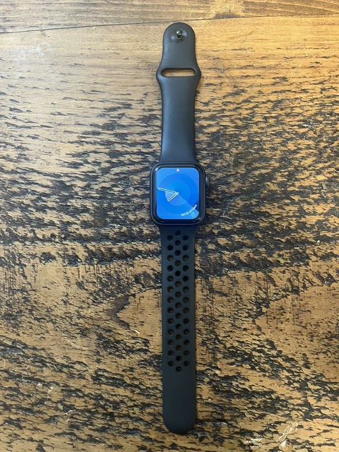 Apple Watch Series 4 40mm GPS CELLULAR LTE Space Grey Alumin Black Sp Band A2007