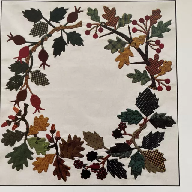Vintage Autumn Hedgerow Wreath Applique Quilt Pattern Fall Wall Hanging Decor