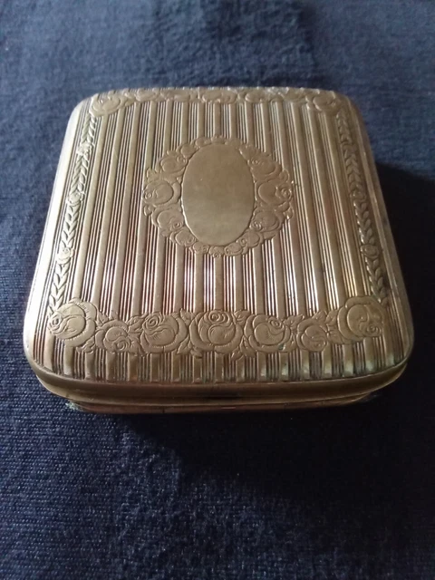 Réveil voyage ancien GOLDBUHL à réparer ou pour pièces Réveil voyage ancien GOLDBUHL à réparer ou pour pièces