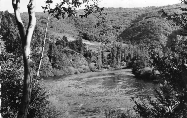 *4026 cpsm Les Gorges du Lot d'Entraygues à Estaing