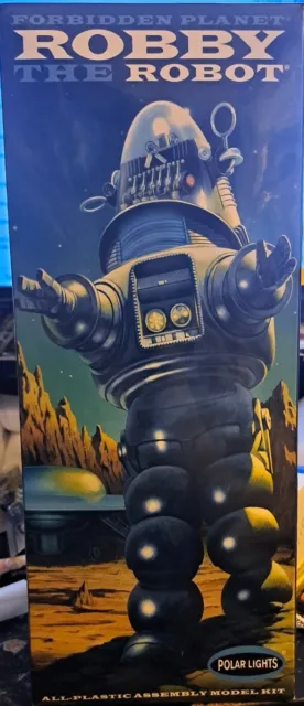 Polar Lights 2012 Forbidden Planet Robby The Robot Model Kit 7.5" Tall