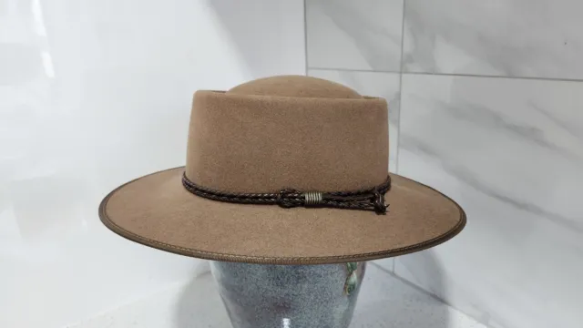 Genuine Unisex Tanned As New Akubra Pastoralist  Pure Fur Felt Hat Sz 54 Cm