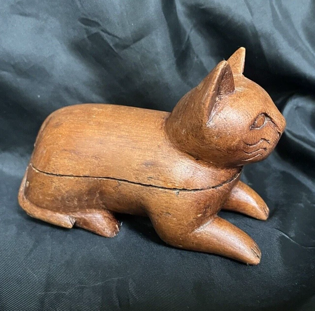 Vintage Hand Carved Cat Wooden Box Folk Art Primitive Cat Wood Box 5.5"