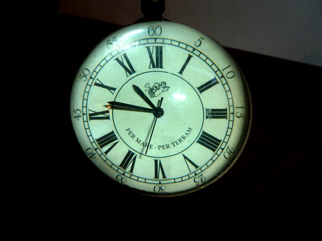 Montre De Bureau Ancienne Ducado - Fonctionnelle, Occasion, Style Vintage