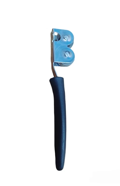 Ekco Metal Pull-Through Knife Sharpener Black Handle.