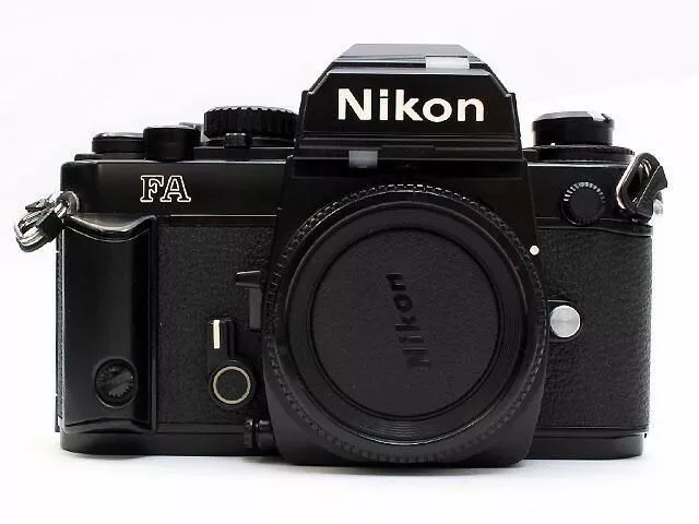 Nikon FA 35mm Reflex Film Caméra Noire Corps Seulement Cadre Total Fx Excellent