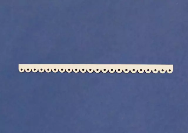 Dollhouse Miniature 1:12 Scale Running Trim