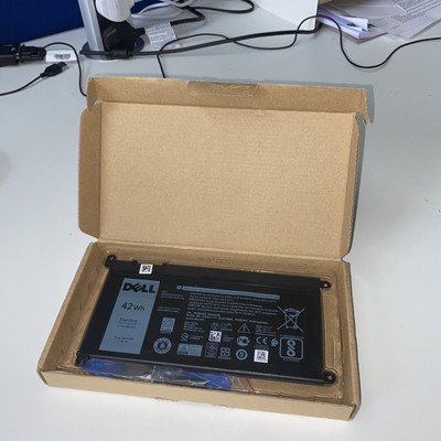 DELL GENUINE BATTERY P75F002 P75G P75G001 P88G P88G001 P89G P89G006 ...