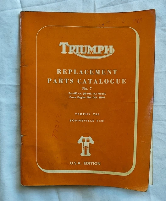 TRIUMPH REPLACEMENT PARTS Catalogue TR6 Bonneville T120 Used £20.08