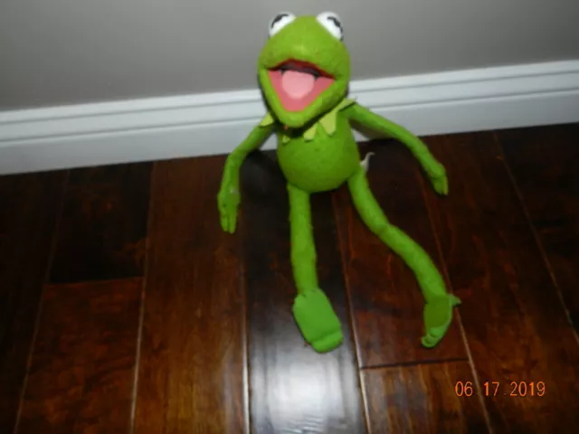 Vintage 1976 Muppets Jim Henson Kermit Frog Stuffed Plush Fisher Price Toys 850
