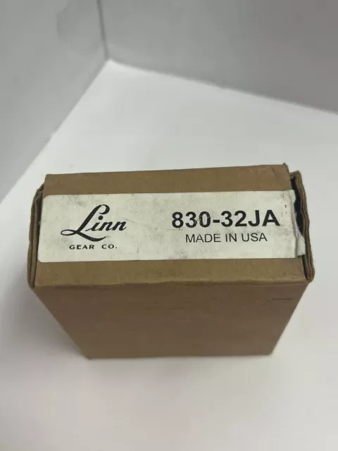 NEW Linn Gear Co. 820-32JA Sprocket