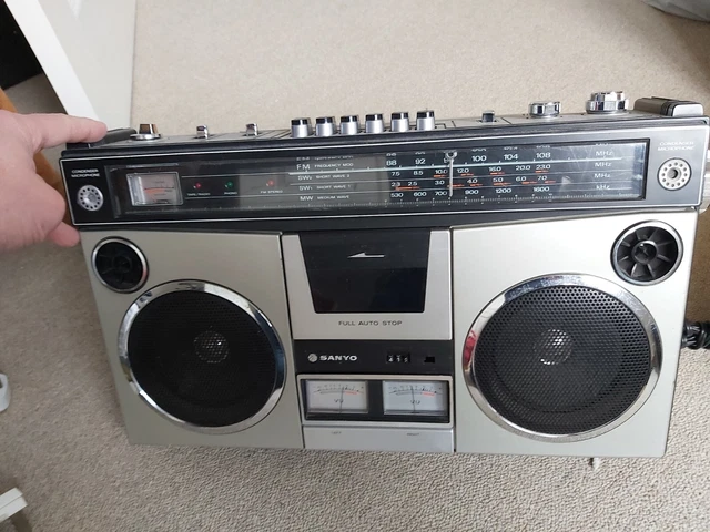 Retro SANYO M4500K 4 Band Radio/Cassette Recorder, Ghetto Blaster 