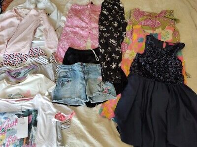Enorme Fascio di abiti per ragazza età 9-10, alcuni nuovi con etichetta. 15 oggetti incl Boden, Monsoon