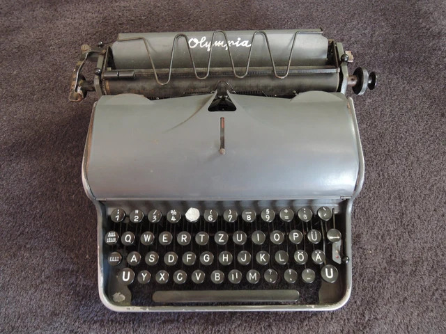 Ww2 German Olympia Robust Typewriter (Read Description)