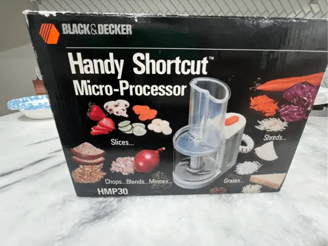Black & Decker Handy Shortcut II Mini Food Processor - HMP60 - Complete W/  Box