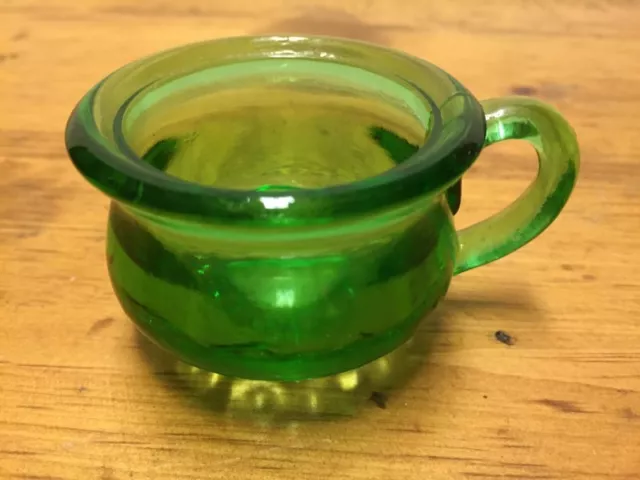 ESTATE FIND ~ VINTAGE DEGENHART MINIATURE GREEN GLASS CUP ~ 1 1/2" x 2 3/4"