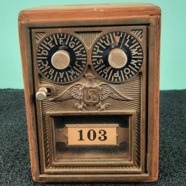 VINTAGE LOCKED OLDE Tyme Reproductions Post Office Box Coin Bank US