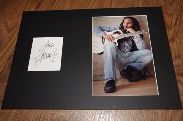 ZIGGY MARLEY signed Autogramm in 20x30 cm Passepartout InPerson LOOK