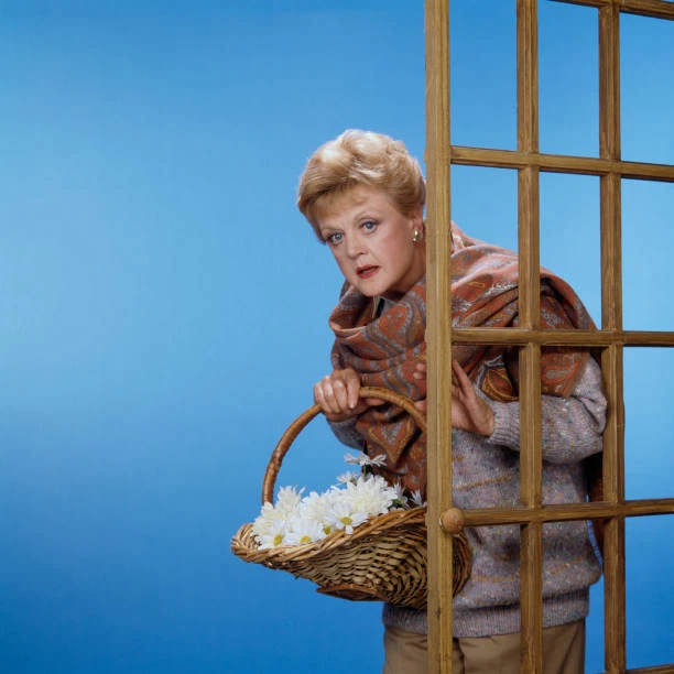 ANGELA LANSBURY AS Jessica Fletcher in Murder She Wrote 1990 TV Old