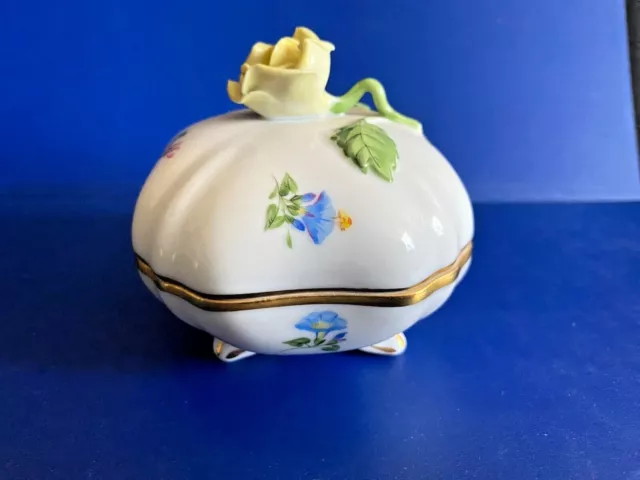 Herend Porcelain Handpainted Mille Fleurs Trinket Box 6179-0-09/Mf