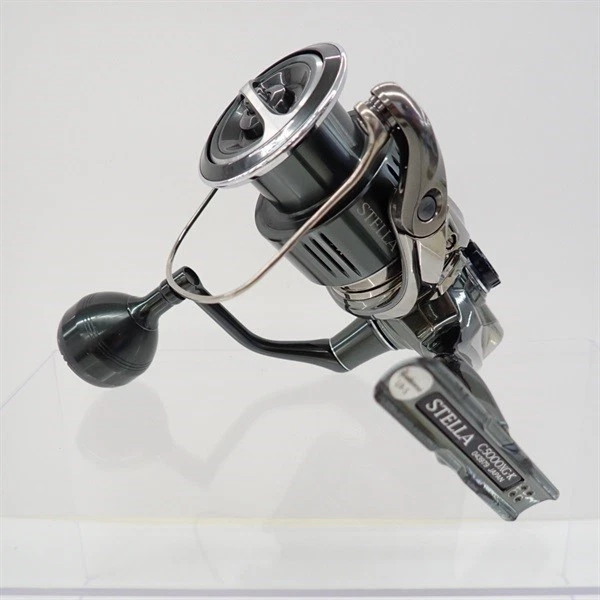 【美品】シマノ 22 stella C5000XG Shimano 22 STELLA C5000XG Spinning Fishing Reel Made in