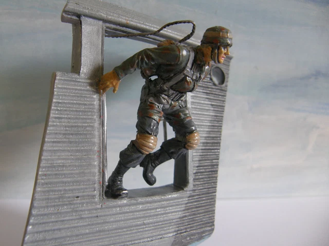 Figurine Parachutiste Allemand + Canon 1/6e Dragon Cyber Hobby - WWII LUFTWAFFE