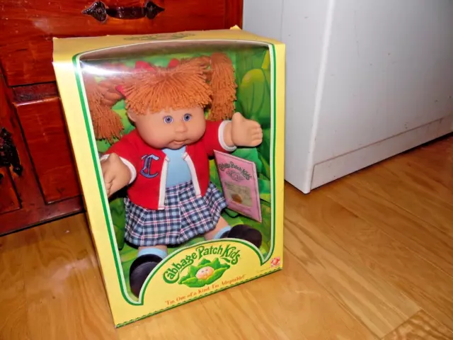 New In Box Rare cabbage patch kids saige courtney  #10100