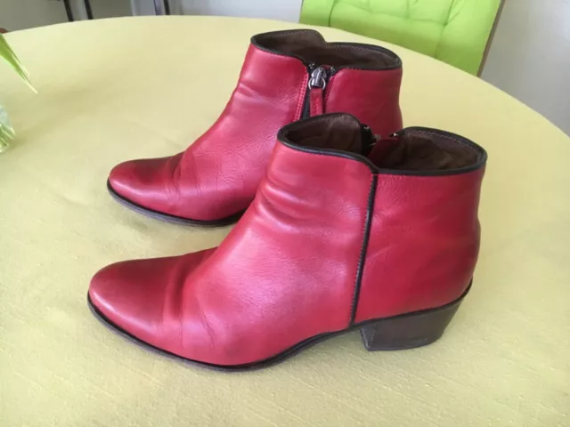 Bottines tout cuir femme 39