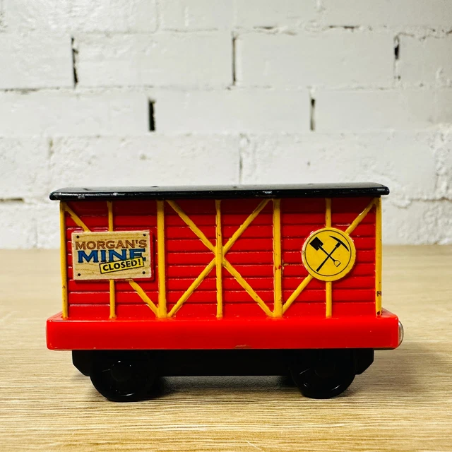 MINE MAGIC Box Cargo Car Thomas & Friends Take n Play Along