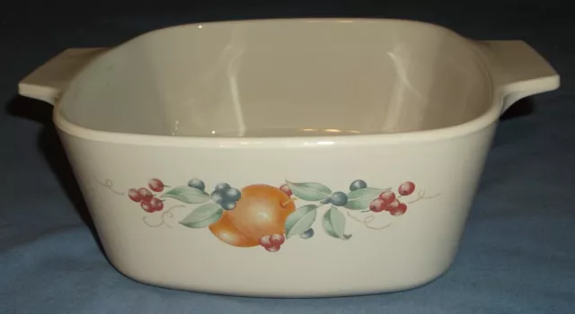 Corning Ware Abundance Fruit 1.5 Liter Good Corelle Casserole Dish Vintage